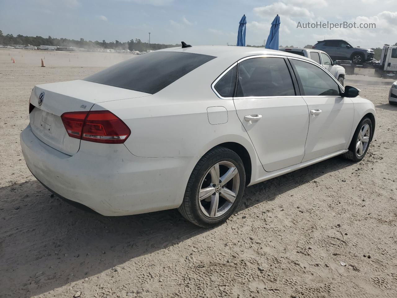 2012 Volkswagen Passat Se White vin: 1VWBP7A34CC106246