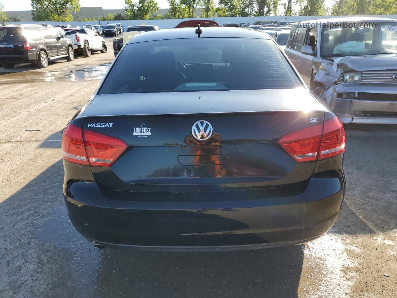 2013 Volkswagen Passat Se Black vin: 1VWBP7A34DC019822