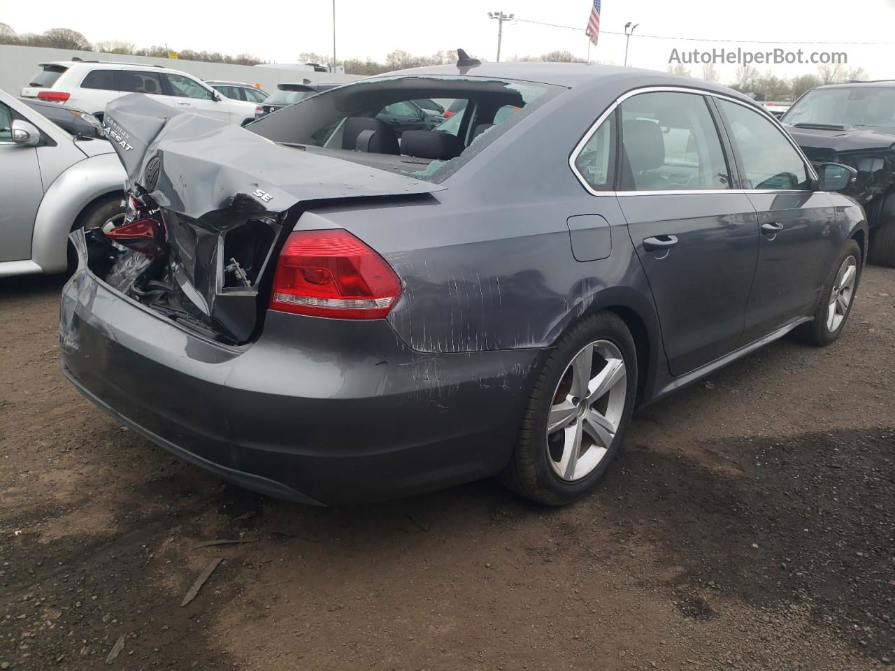 2013 Volkswagen Passat Se Gray vin: 1VWBP7A34DC087117