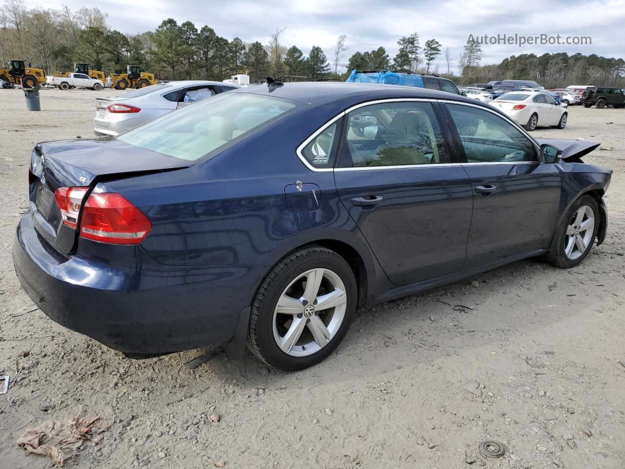 2013 Volkswagen Passat Se Blue vin: 1VWBP7A34DC130306