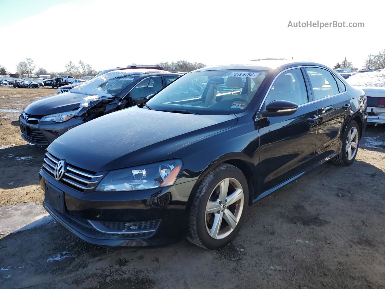 2012 Volkswagen Passat Se Black vin: 1VWBP7A35CC012070