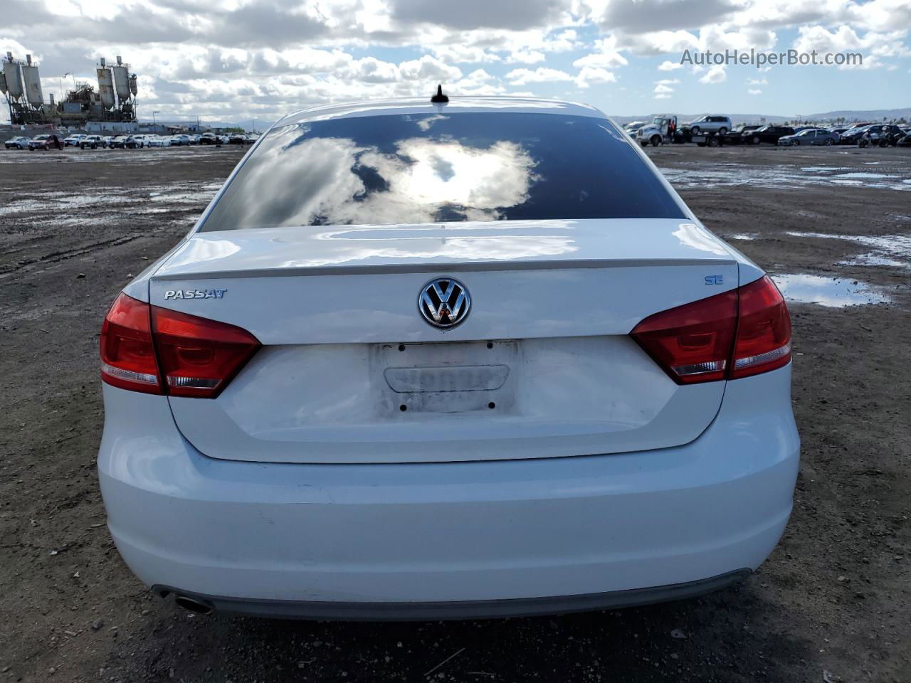 2012 Volkswagen Passat Se White vin: 1VWBP7A35CC052696