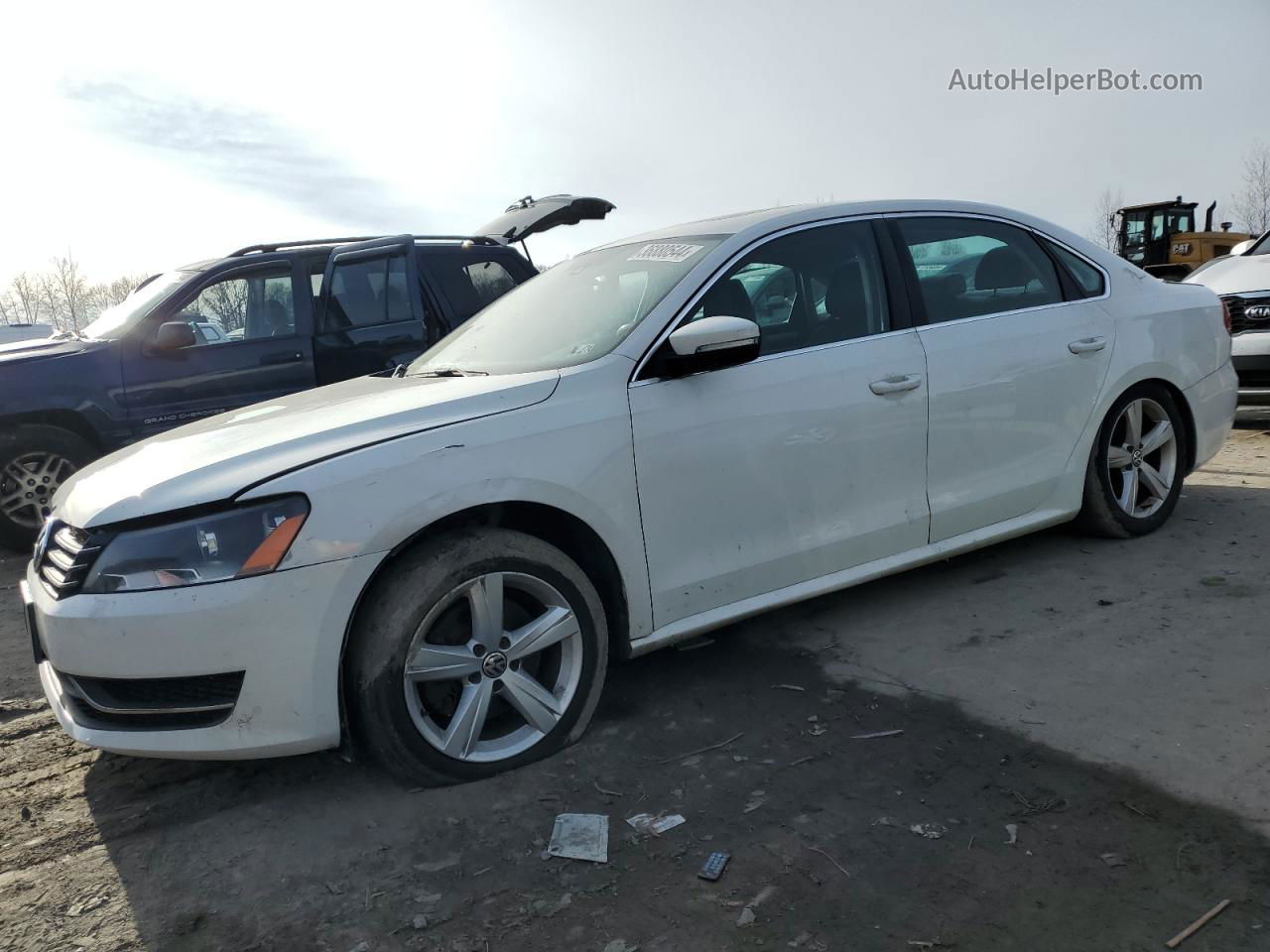 2013 Volkswagen Passat Se White vin: 1VWBP7A35DC026147