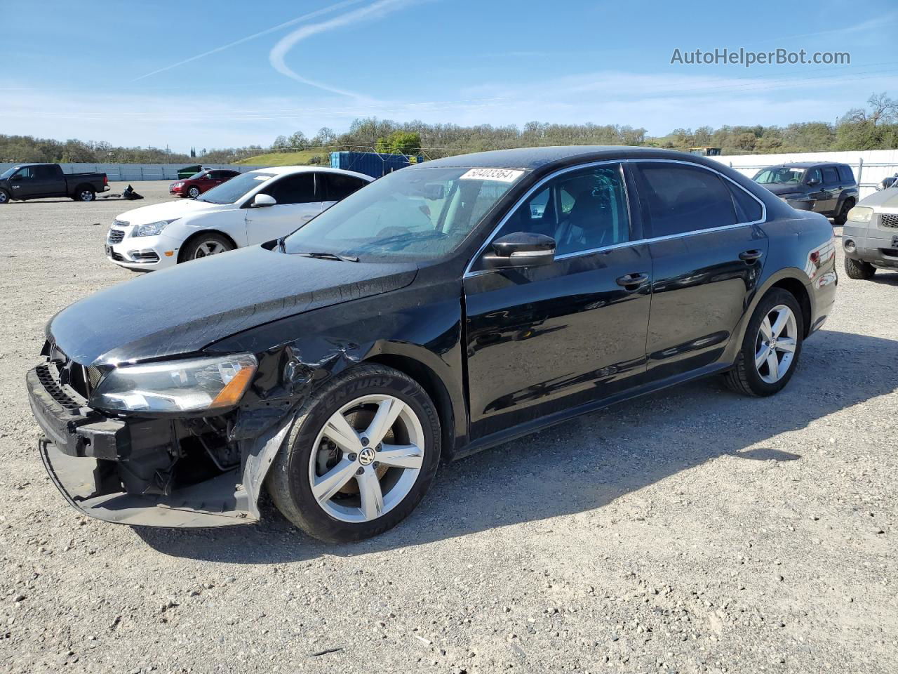 2013 Volkswagen Passat Se Black vin: 1VWBP7A35DC140049