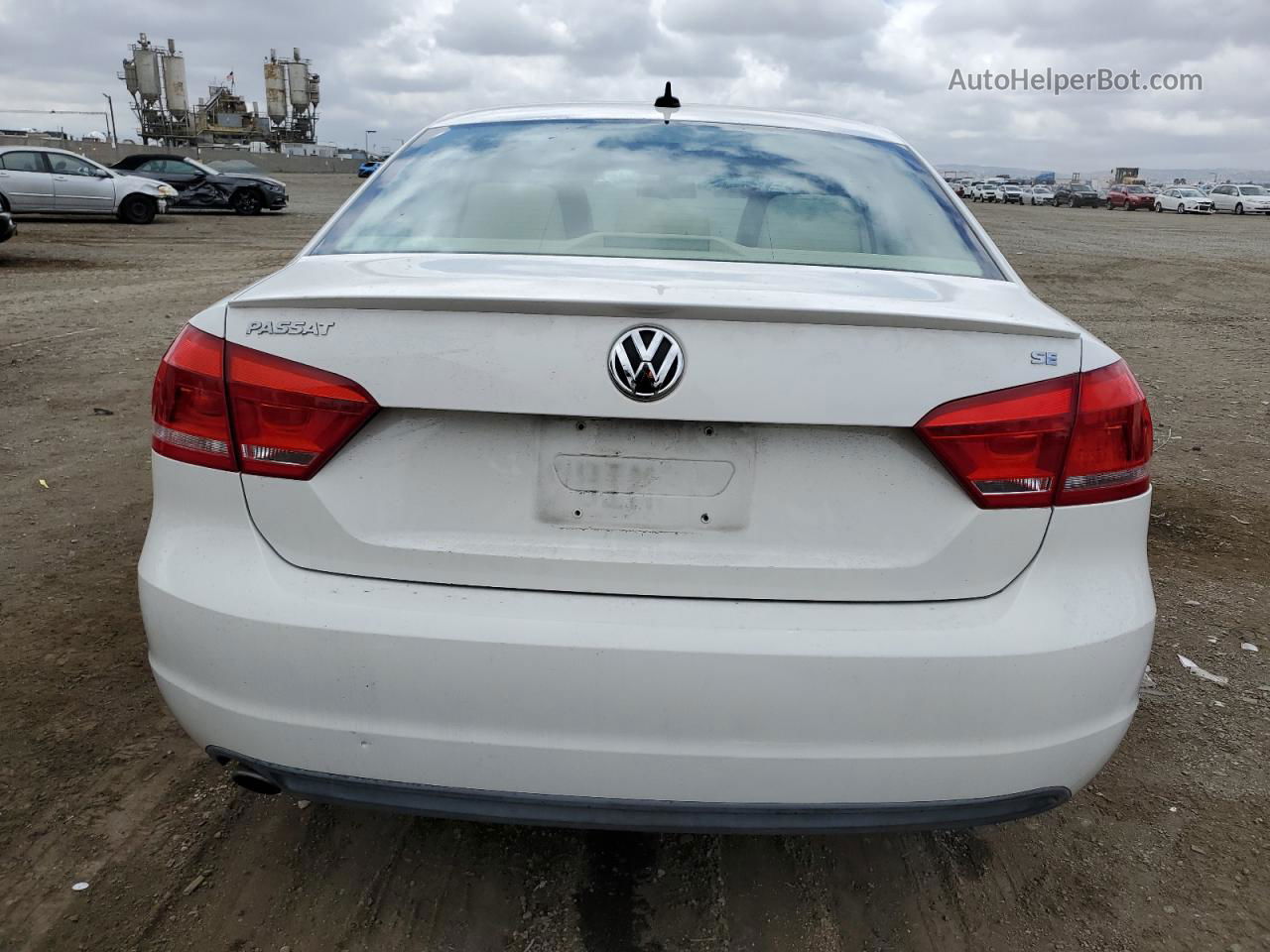 2012 Volkswagen Passat Se White vin: 1VWBP7A36CC103400