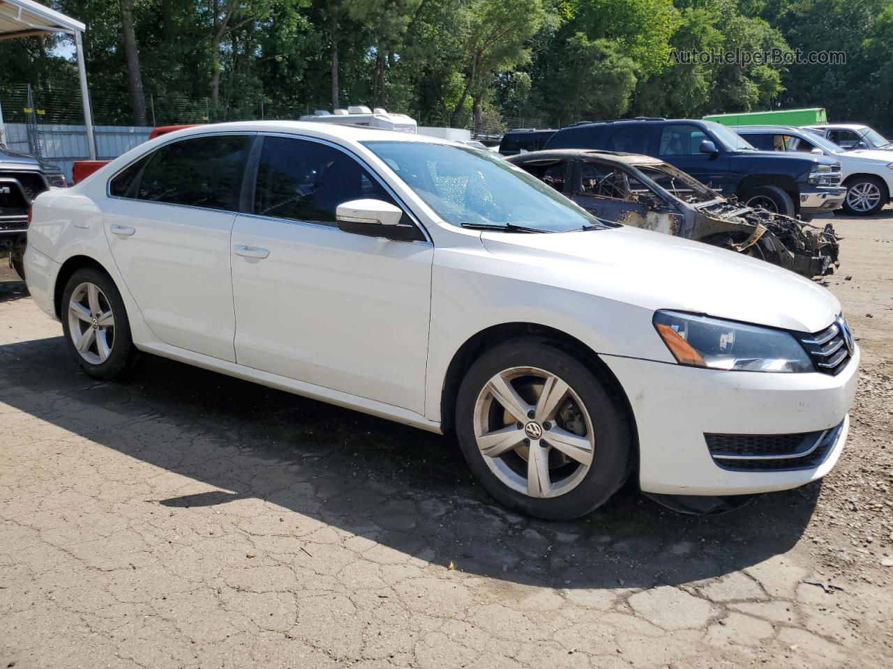 2013 Volkswagen Passat Se White vin: 1VWBP7A36DC035469