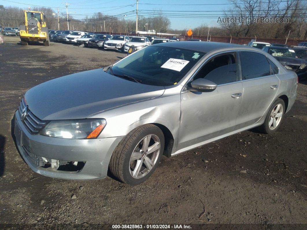 2012 Volkswagen Passat 2.5l Se Silver vin: 1VWBP7A37CC002866