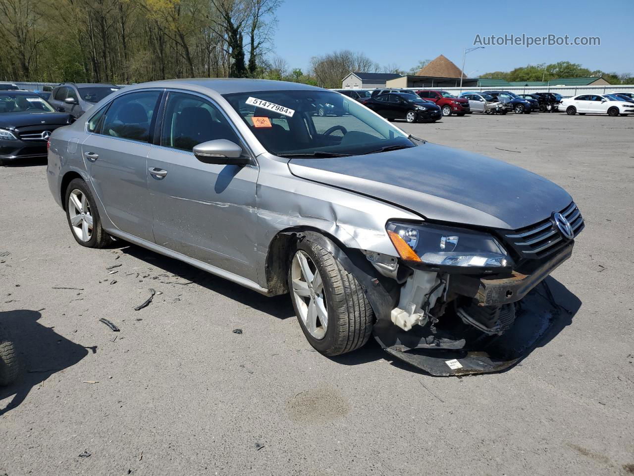 2012 Volkswagen Passat Se Серебряный vin: 1VWBP7A37CC003094