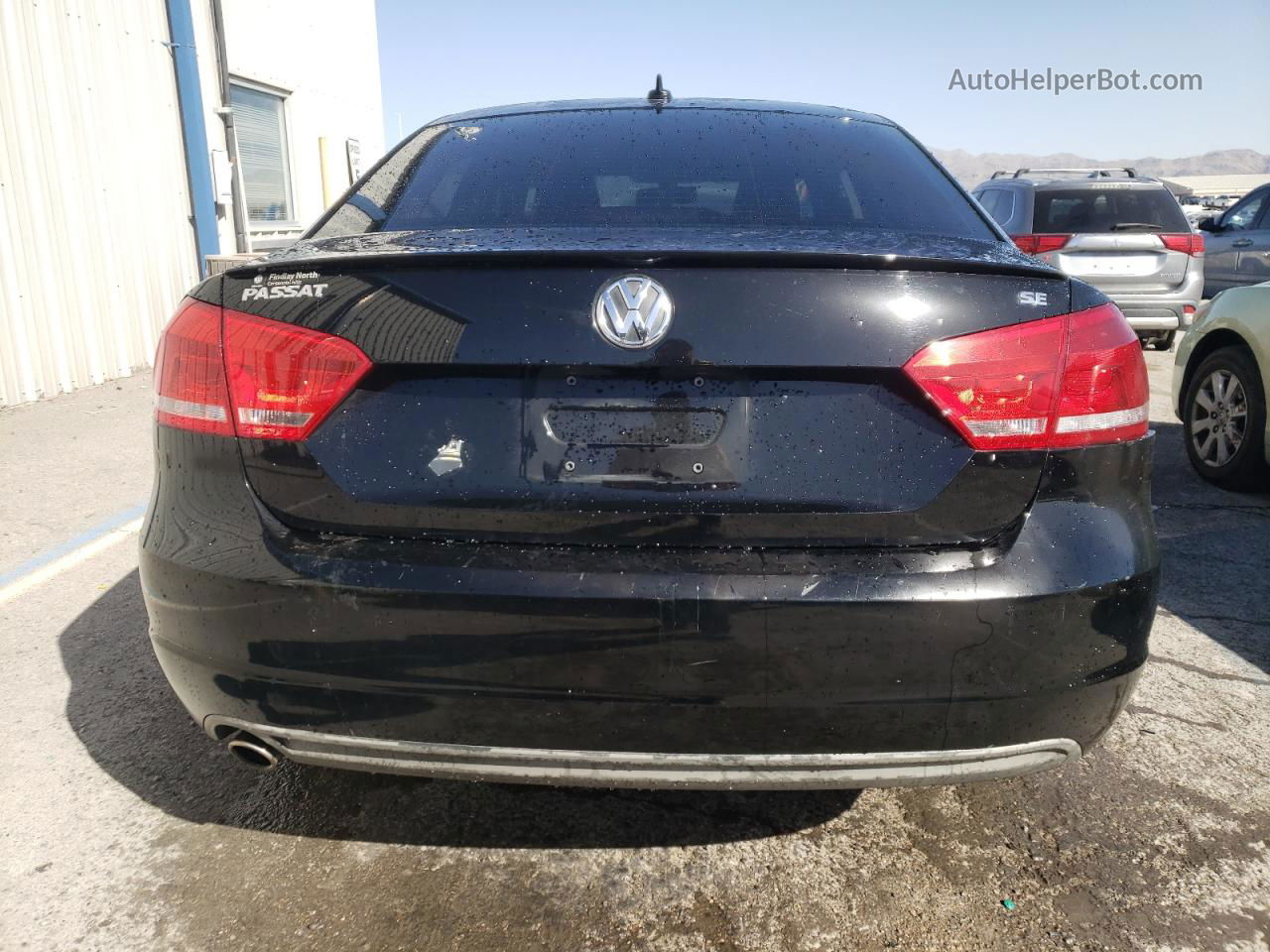 2012 Volkswagen Passat Se Black vin: 1VWBP7A37CC010725