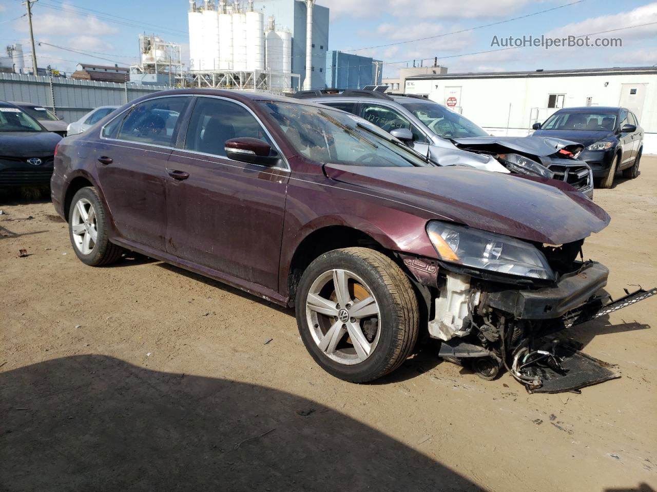 2013 Volkswagen Passat Se Burgundy vin: 1VWBP7A37DC058372