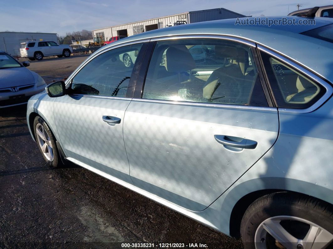 2013 Volkswagen Passat 2.5l Se Light Blue vin: 1VWBP7A37DC135094