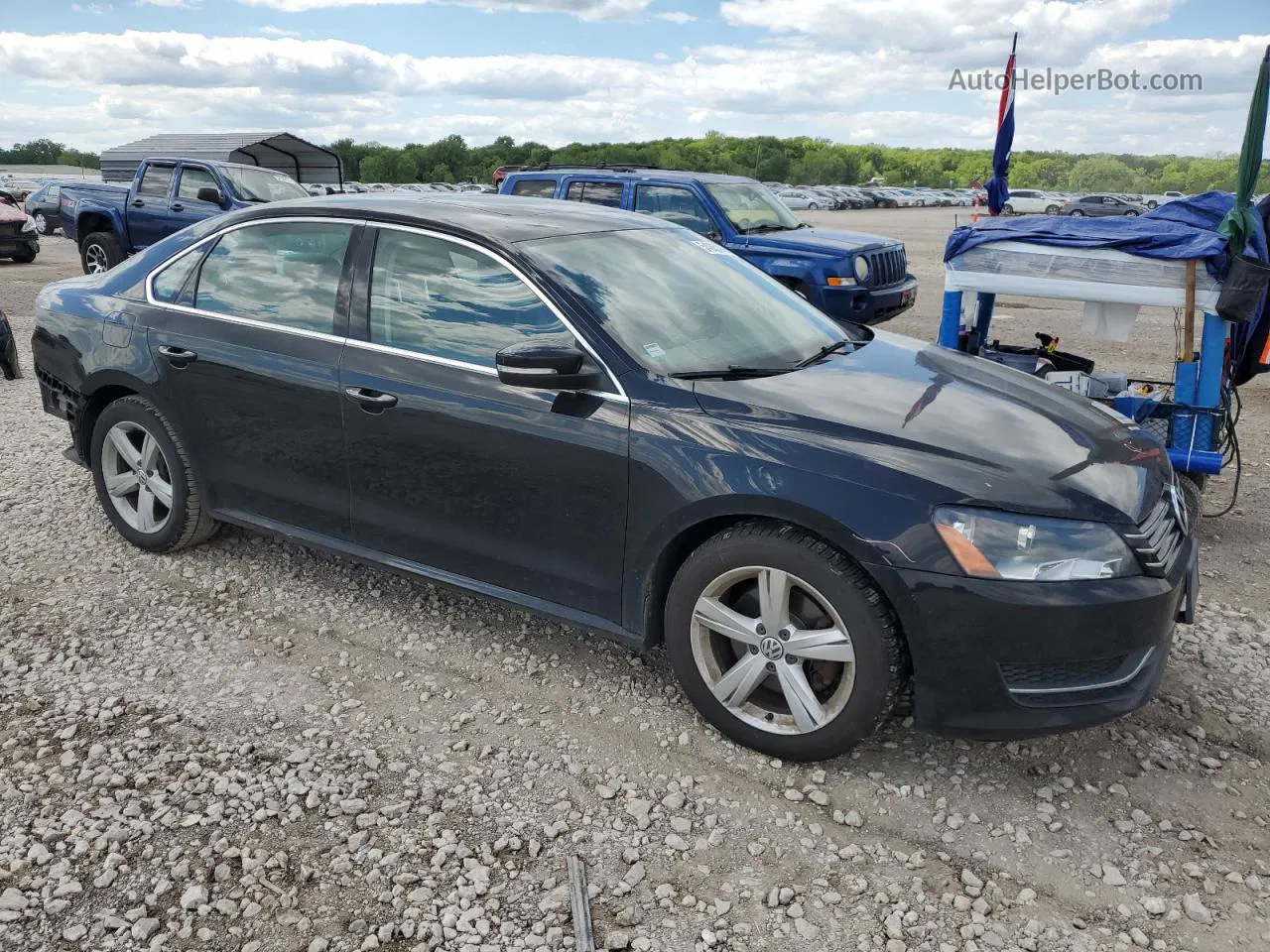 2013 Volkswagen Passat Se Черный vin: 1VWBP7A37DC146399