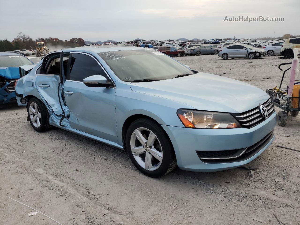 2012 Volkswagen Passat Se Blue vin: 1VWBP7A38CC028232