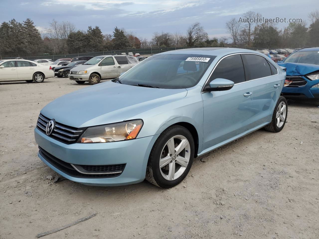 2012 Volkswagen Passat Se Blue vin: 1VWBP7A38CC028232