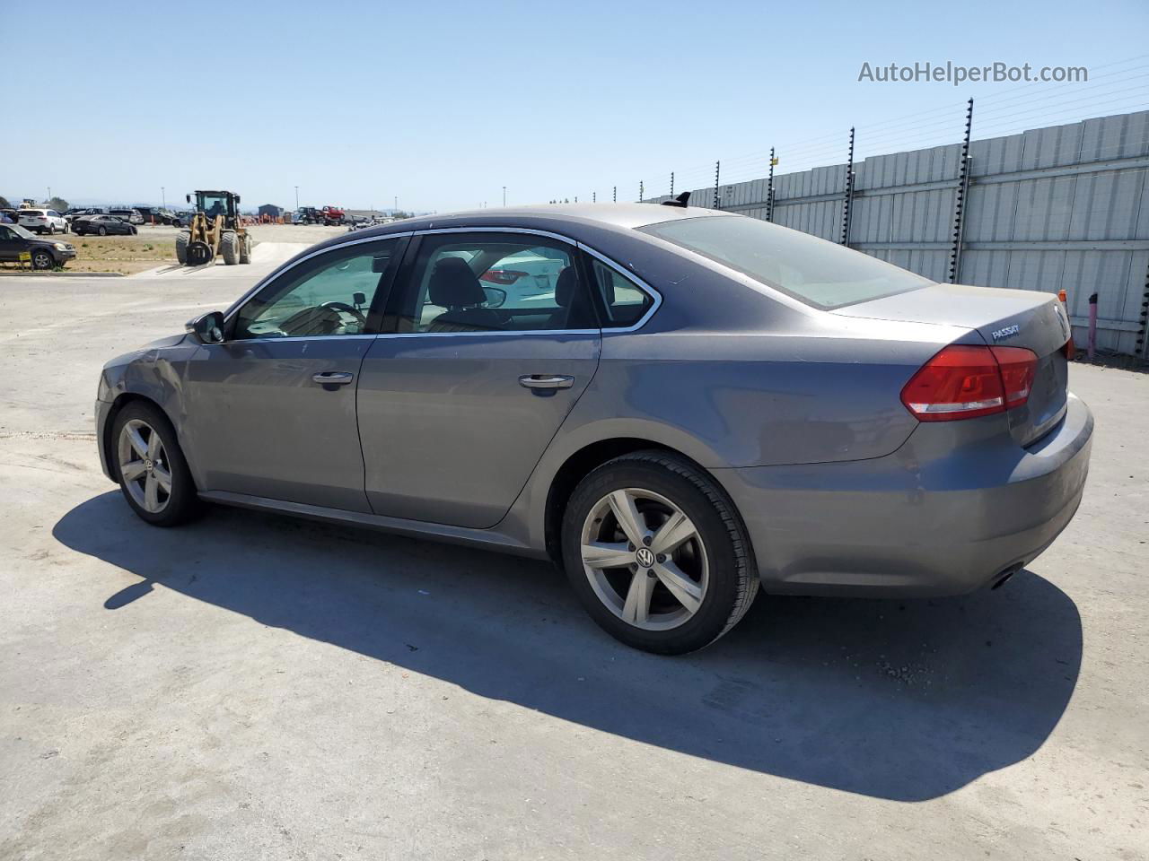 2012 Volkswagen Passat Se Gray vin: 1VWBP7A38CC053454