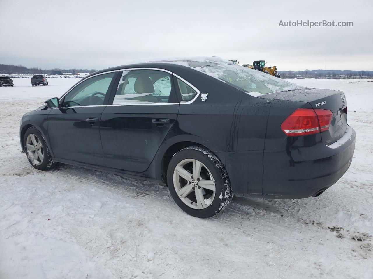 2012 Volkswagen Passat Se Black vin: 1VWBP7A38CC072330