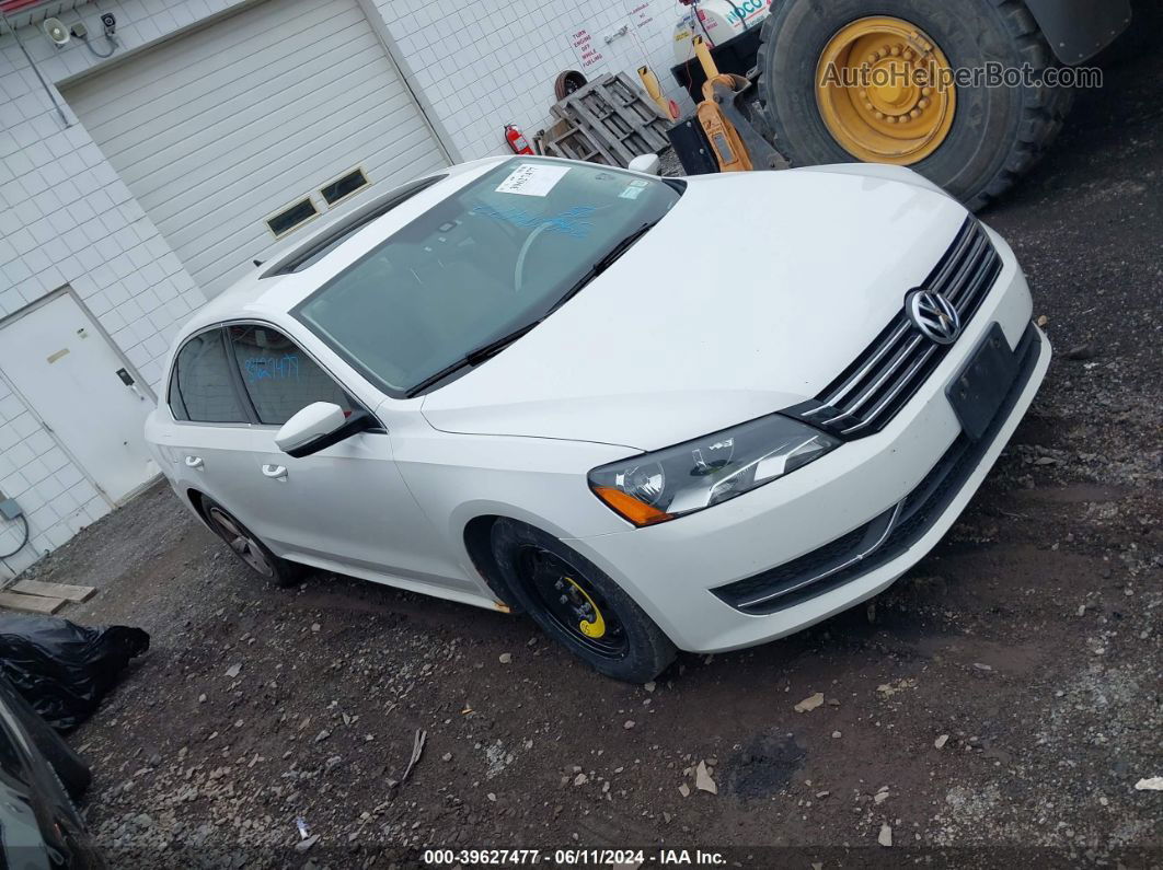 2013 Volkswagen Passat 2.5l Se White vin: 1VWBP7A38DC026014