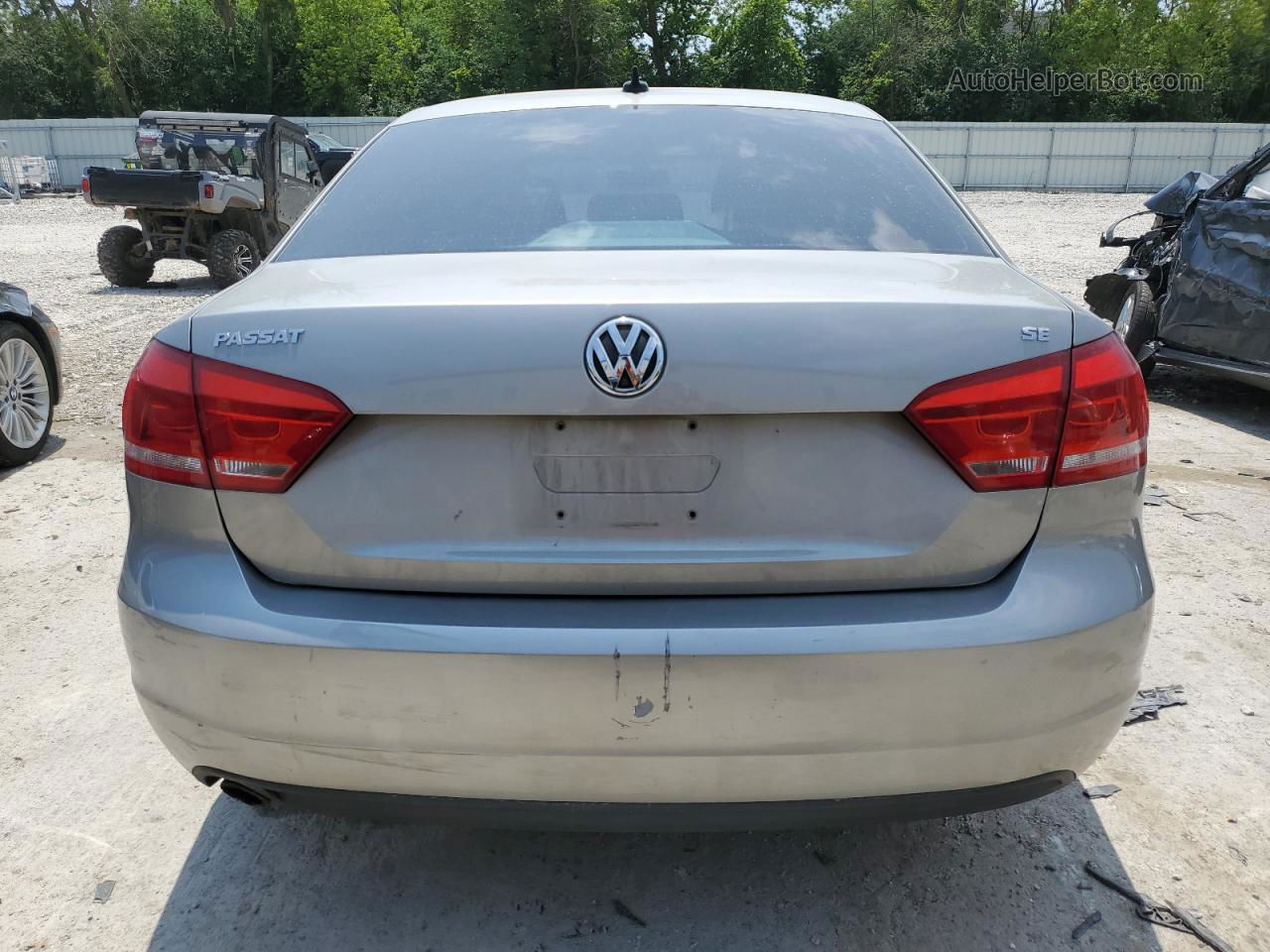 2012 Volkswagen Passat Se Серебряный vin: 1VWBP7A39CC085135