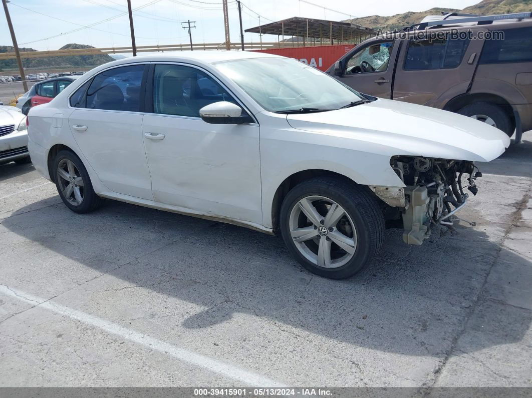 2012 Volkswagen Passat 2.5l Se White vin: 1VWBP7A39CC101737