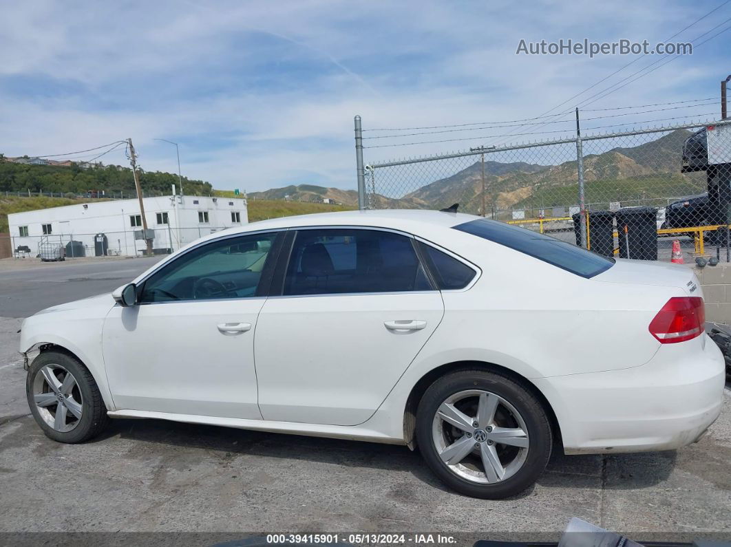 2012 Volkswagen Passat 2.5l Se White vin: 1VWBP7A39CC101737