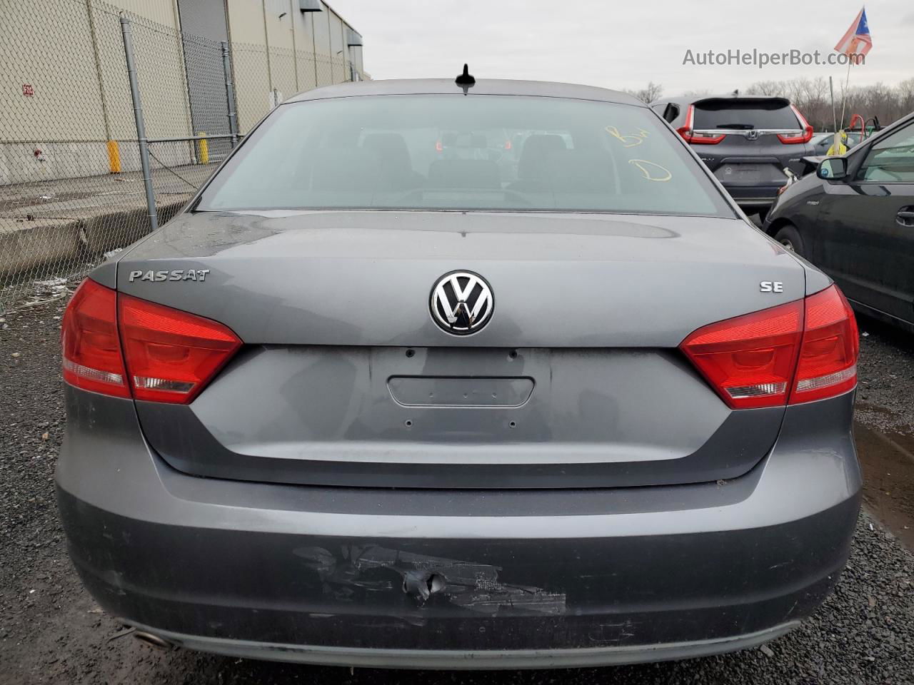 2013 Volkswagen Passat Se Gray vin: 1VWBP7A39DC035837