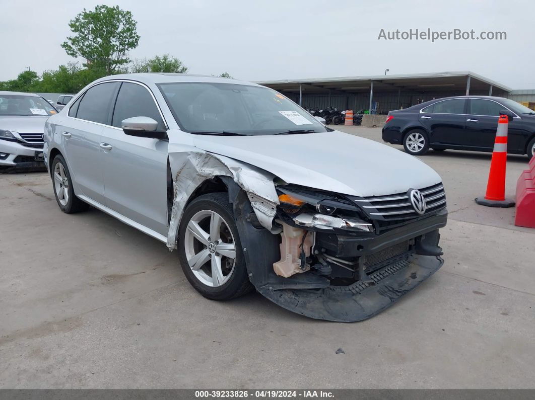 2013 Volkswagen Passat 2.5l Se Silver vin: 1VWBP7A39DC071088