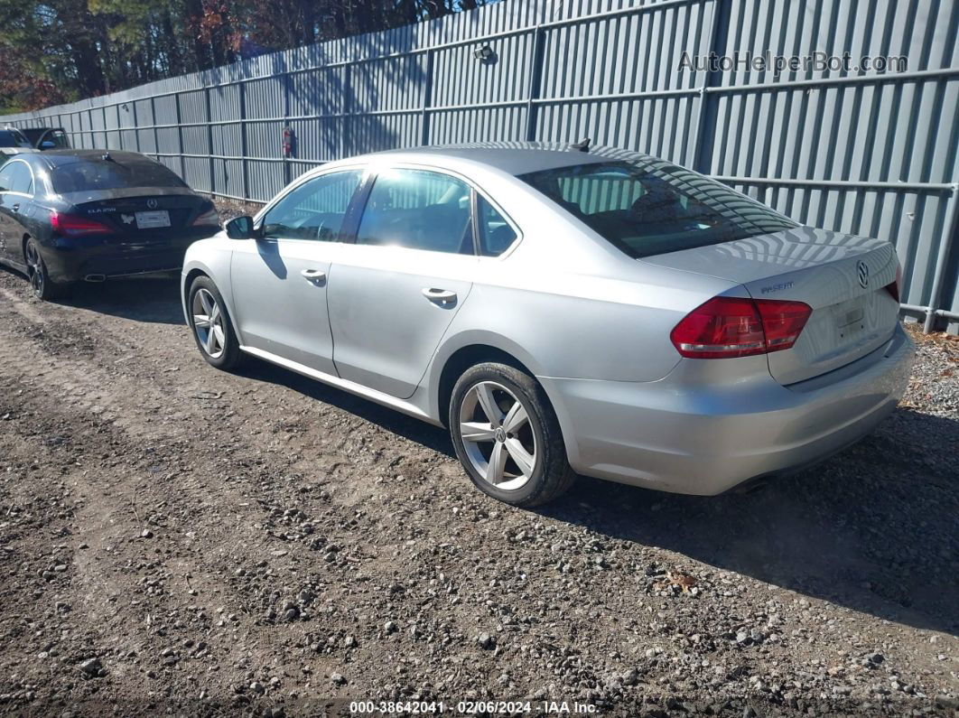 2013 Volkswagen Passat 2.5l Se Silver vin: 1VWBP7A39DC074279