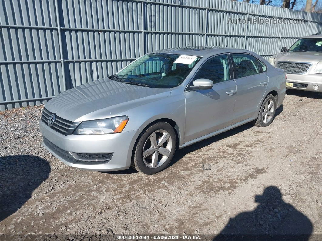 2013 Volkswagen Passat 2.5l Se Silver vin: 1VWBP7A39DC074279