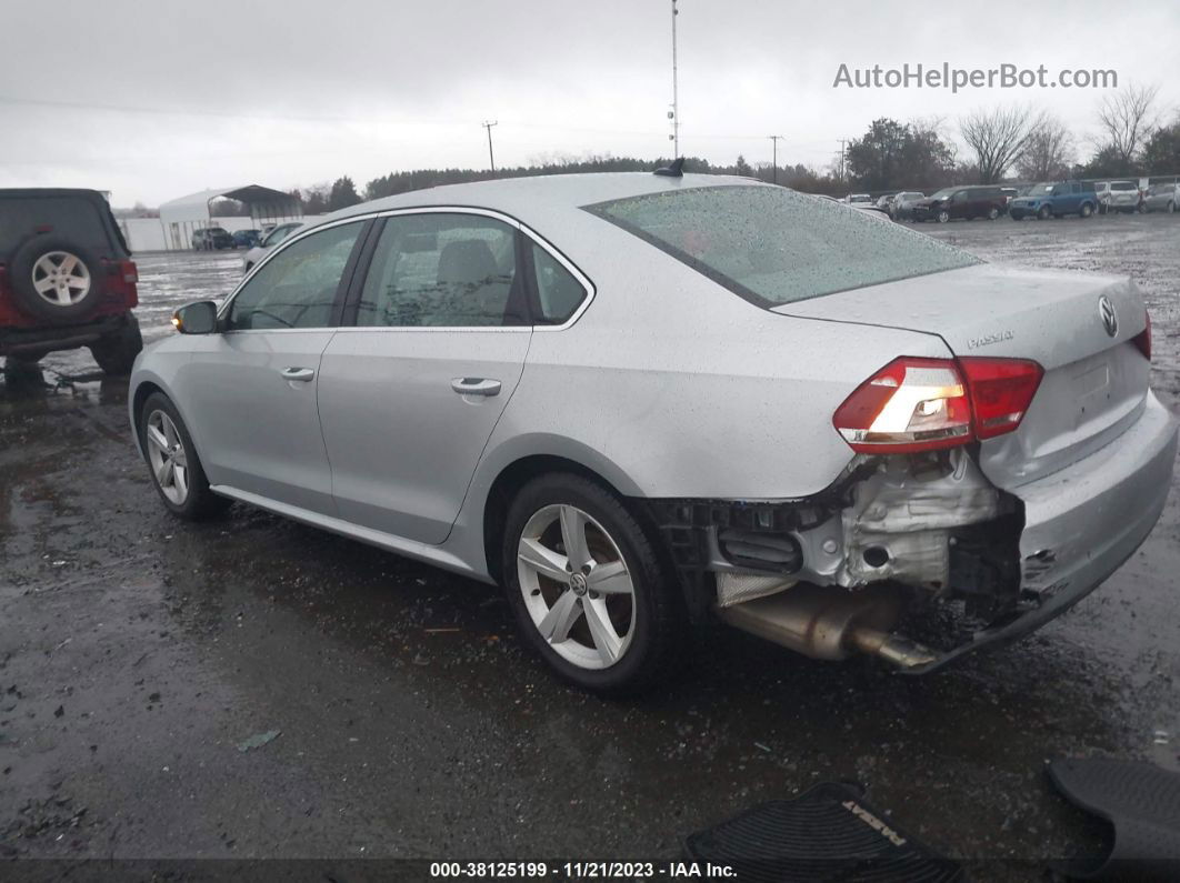 2013 Volkswagen Passat 2.5l Se Серебряный vin: 1VWBP7A39DC122847