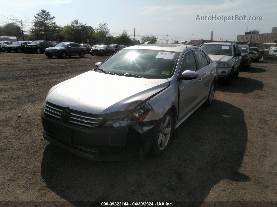 2012 Volkswagen Passat 2.5l Se Silver vin: 1VWBP7A3XCC042164