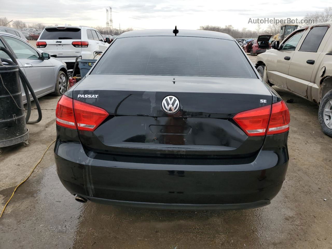 2012 Volkswagen Passat Se Black vin: 1VWBP7A3XCC105991