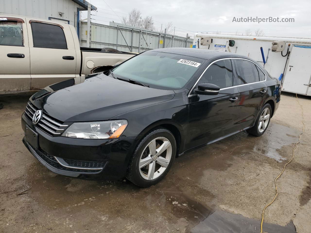 2012 Volkswagen Passat Se Черный vin: 1VWBP7A3XCC105991