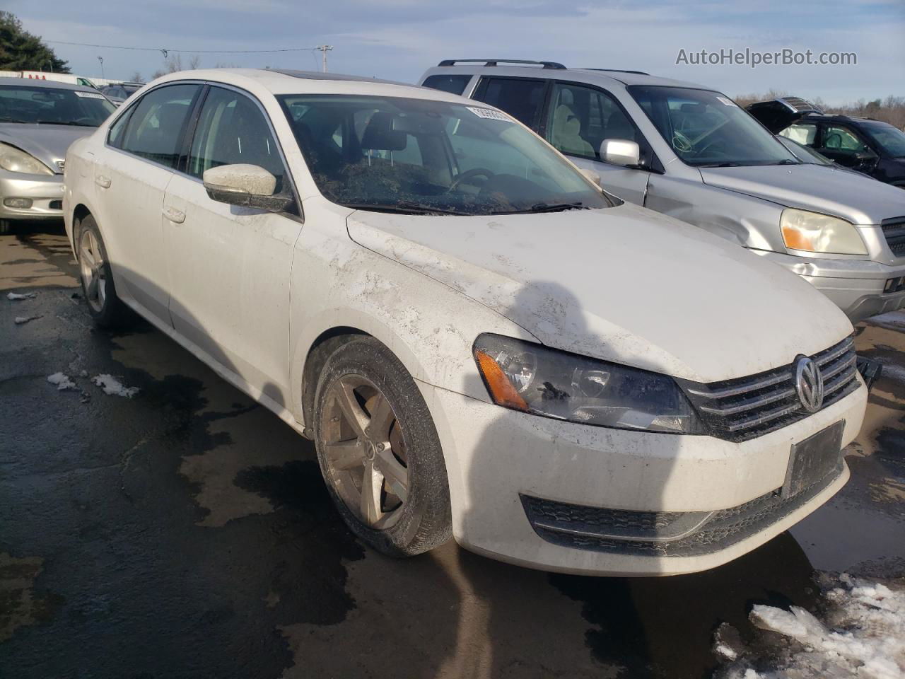 2013 Volkswagen Passat Se White vin: 1VWBP7A3XDC096159