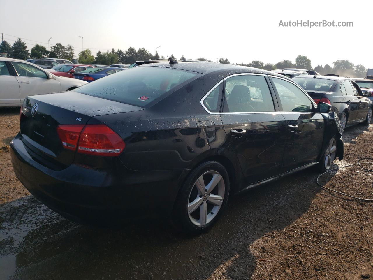 2013 Volkswagen Passat Se Black vin: 1VWBP7A3XDC118337