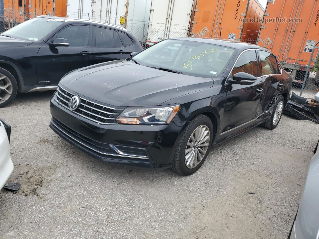 2016 Volkswagen Passat Se Black vin: 1VWBS7A31GC015830