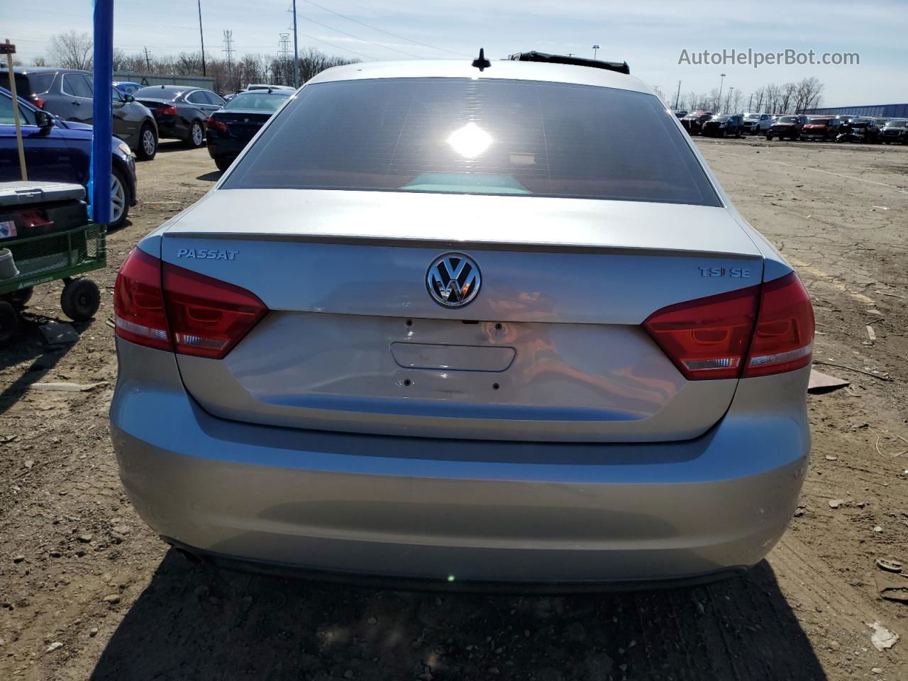 2014 Volkswagen Passat Se Gray vin: 1VWBS7A32EC053256