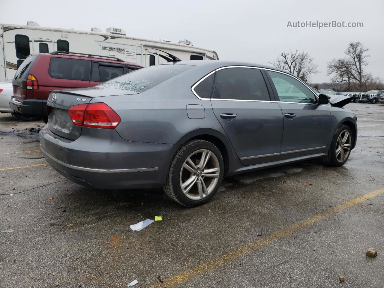 2015 Volkswagen Passat Se Gray vin: 1VWBS7A33FC004908