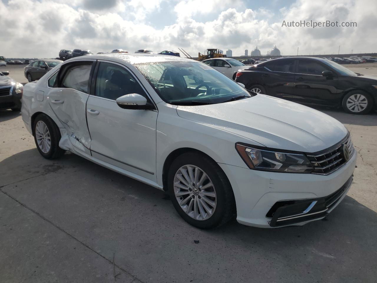 2016 Volkswagen Passat Se White vin: 1VWBS7A34GC013442