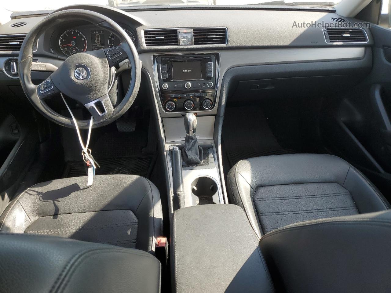 2015 Volkswagen Passat Se Черный vin: 1VWBS7A36FC039703