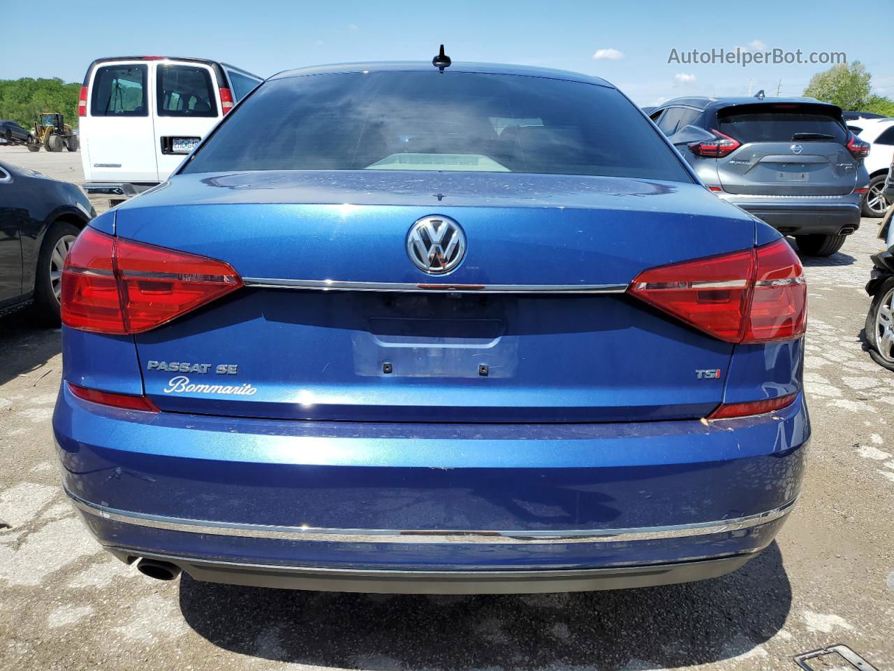 2016 Volkswagen Passat Se Blue vin: 1VWBS7A36GC028699