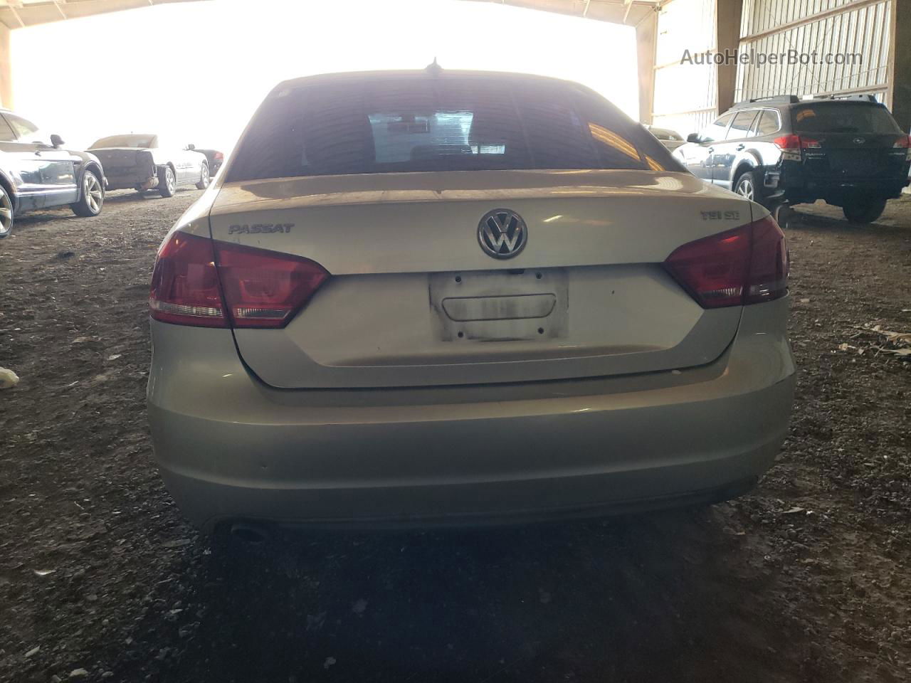 2014 Volkswagen Passat Se Silver vin: 1VWBS7A38EC116182