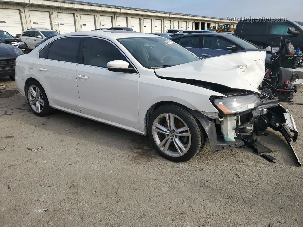 2014 Volkswagen Passat Se Белый vin: 1VWBS7A39EC114814