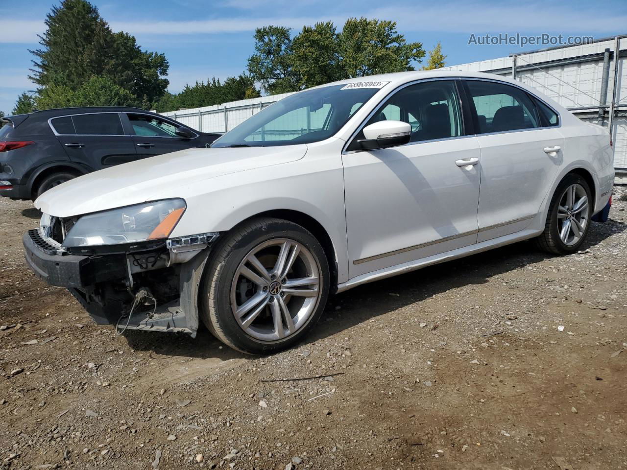 2015 Volkswagen Passat Se White vin: 1VWBS7A39FC042174