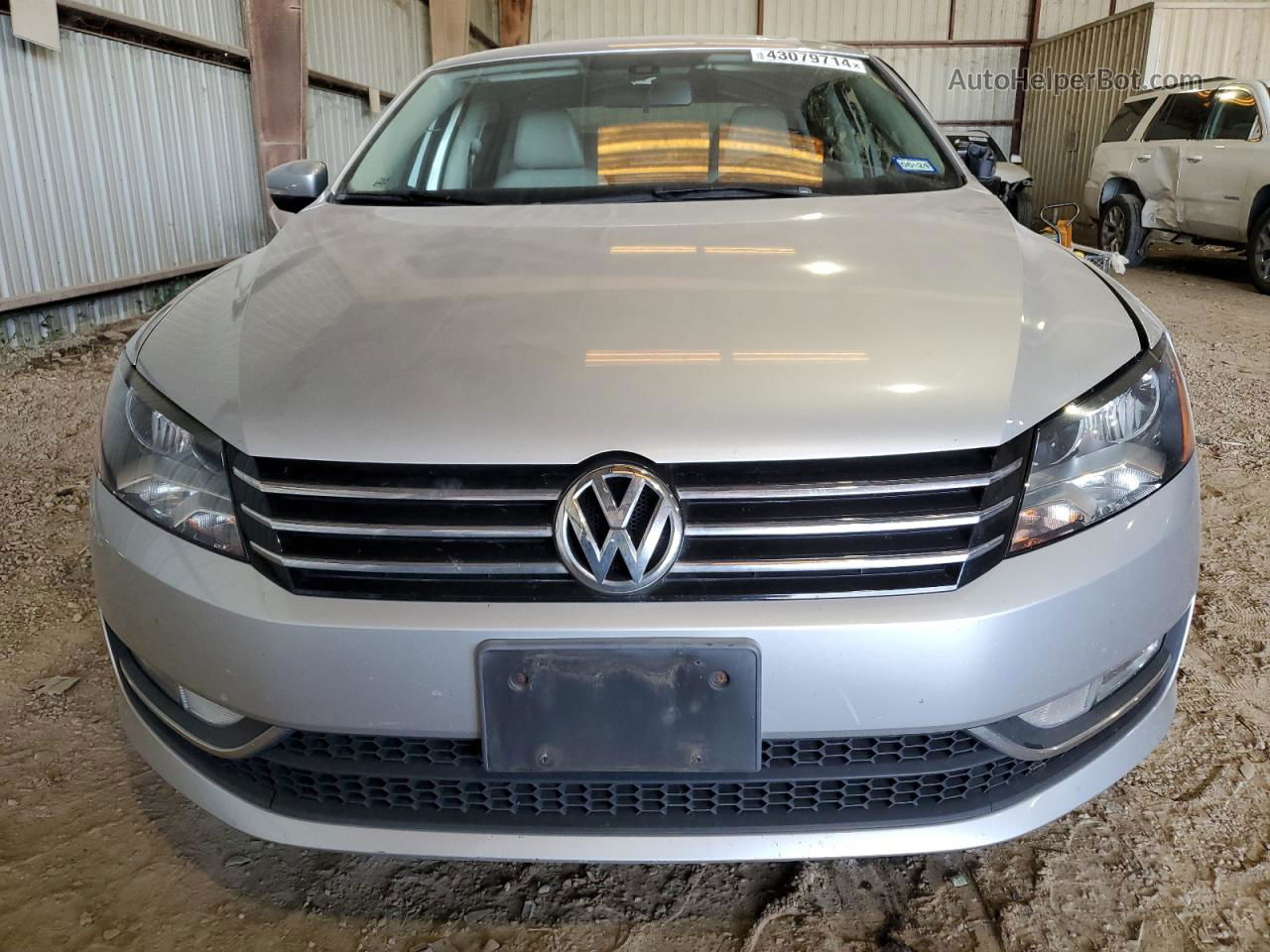 2015 Volkswagen Passat Se Silver vin: 1VWBS7A39FC102938