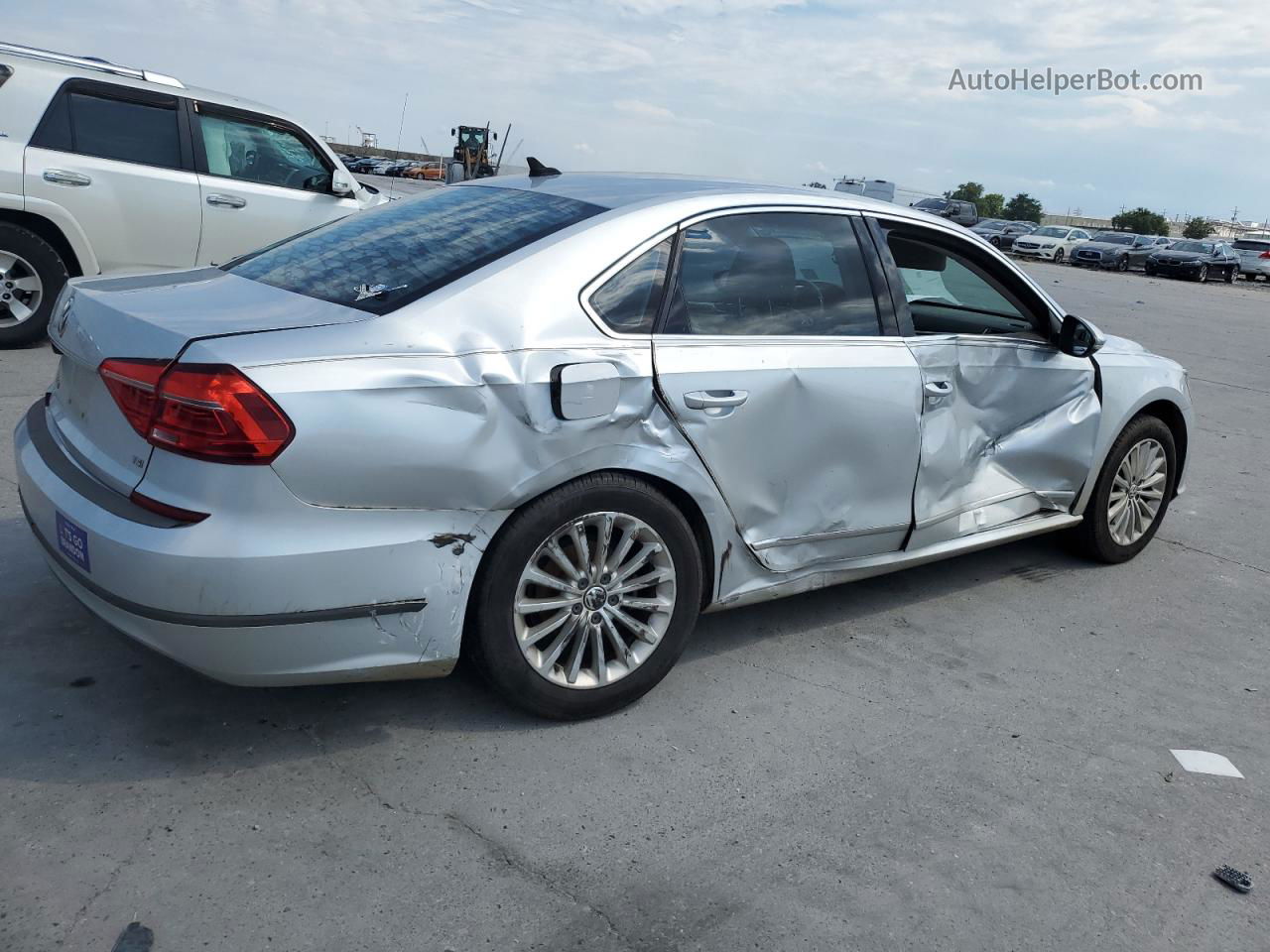 2016 Volkswagen Passat Se Silver vin: 1VWBS7A39GC016482