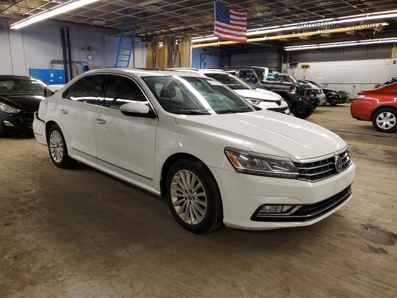 2016 Volkswagen Passat Se Белый vin: 1VWBS7A39GC021875