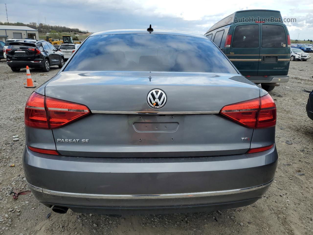 2016 Volkswagen Passat Se Charcoal vin: 1VWBS7A39GC036831