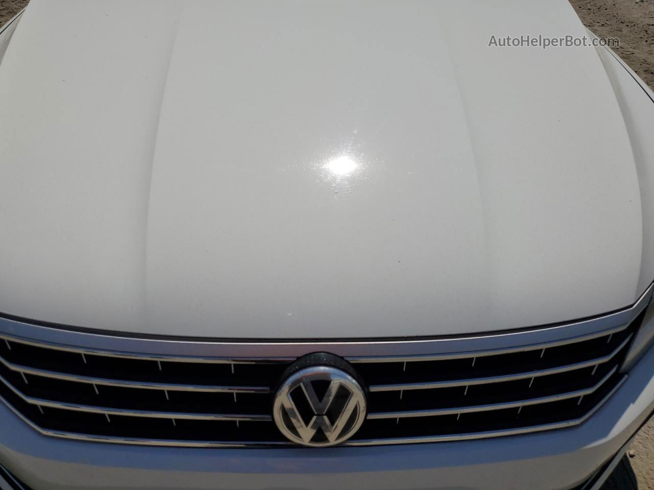 2016 Volkswagen Passat Se White vin: 1VWBS7A39GC053516