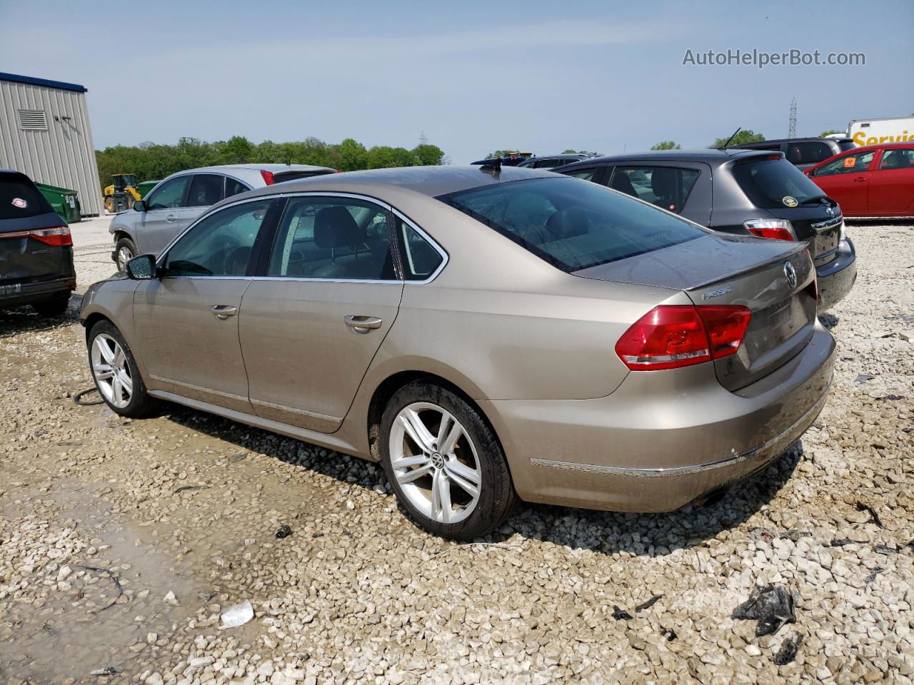 2015 Volkswagen Passat Se Gold vin: 1VWBS7A3XFC012536