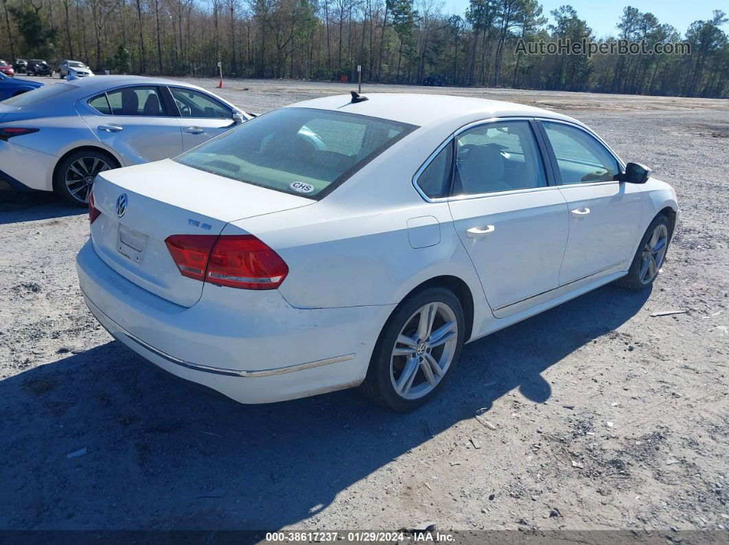 2015 Volkswagen Passat 1.8t Se White vin: 1VWBS7A3XFC041700